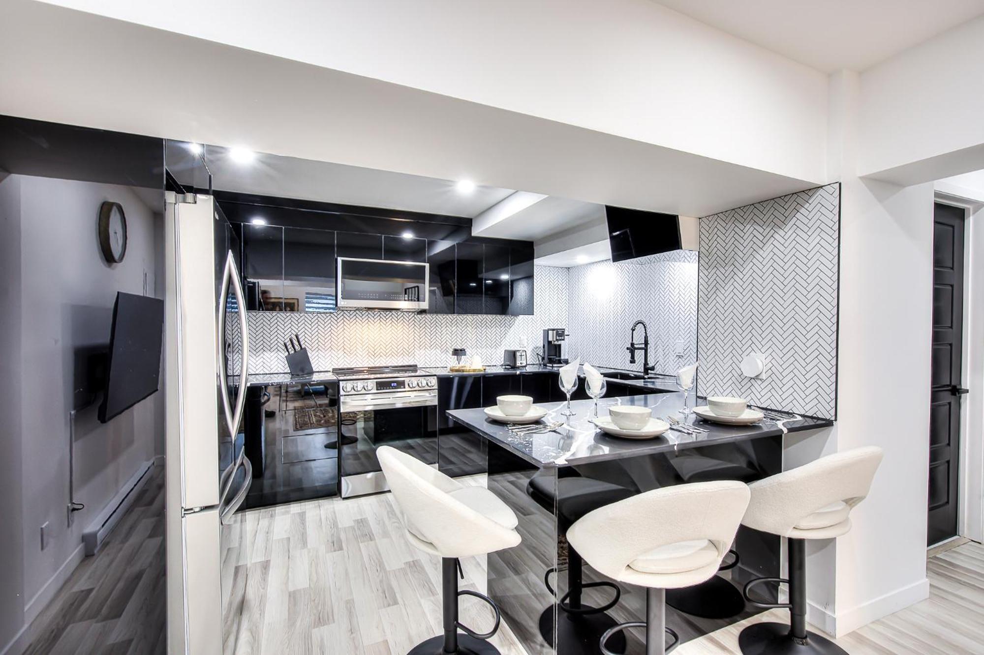 Ndg Dreams! New & Modern 3Br Easy City Life Монреаль Экстерьер фото