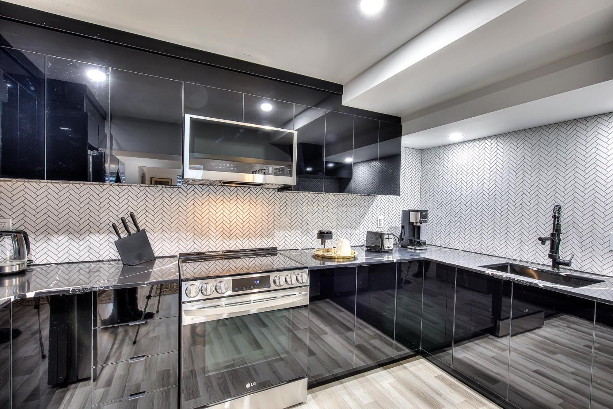 Ndg Dreams! New & Modern 3Br Easy City Life Монреаль Экстерьер фото